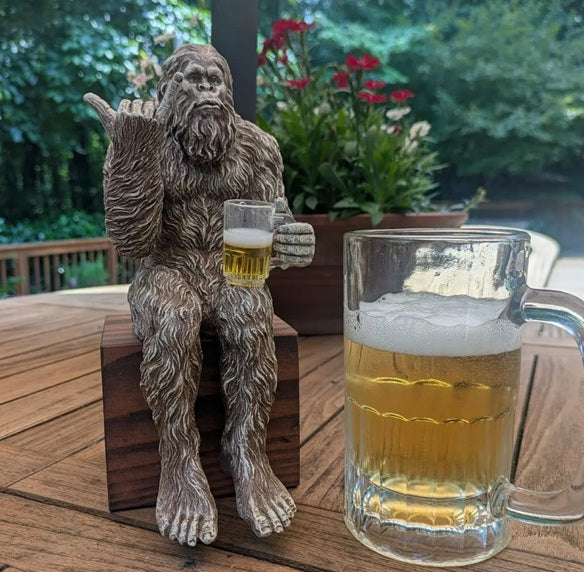 Beer-Drinking Bigfoot Statue